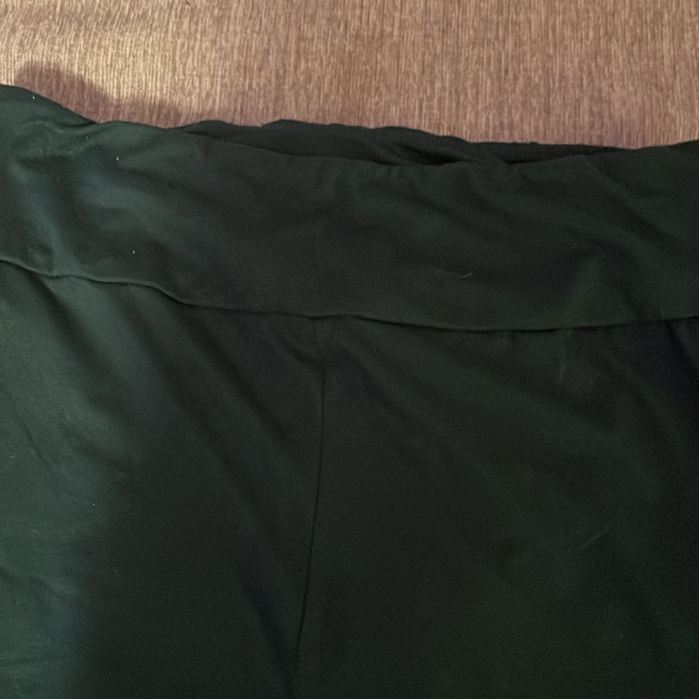 LuLaRoe Hunter green leggings tall and curvy